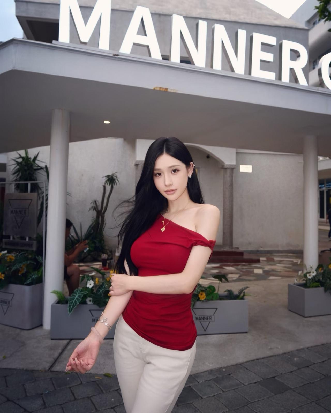 简约大方，尽显优雅气质！