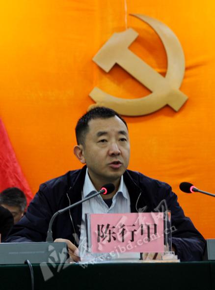 现在的陈行甲，为什么很多人不理解？以前的陈行甲是神，现在的陈行甲是人!当陈
