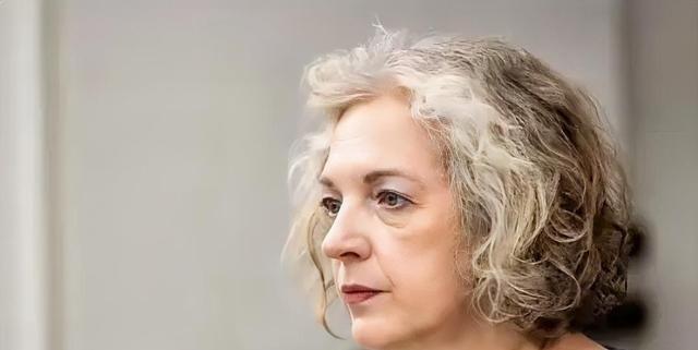 立陶宛总统外交政策首席顾问阿斯塔·斯凯斯吉里特最近在当地电台的访谈中，明确表示立