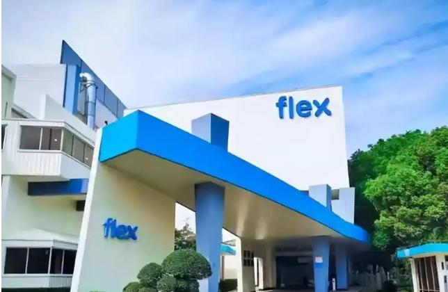 当年那个出卖华为的巨头，终究是收获了惨痛代价。 2019年，美国一纸禁令，华