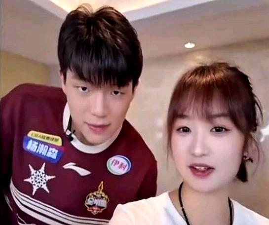 -14，全场最低正负值。杨瀚森在发展联盟的数据，突然不香了。面对南湾湖人，他