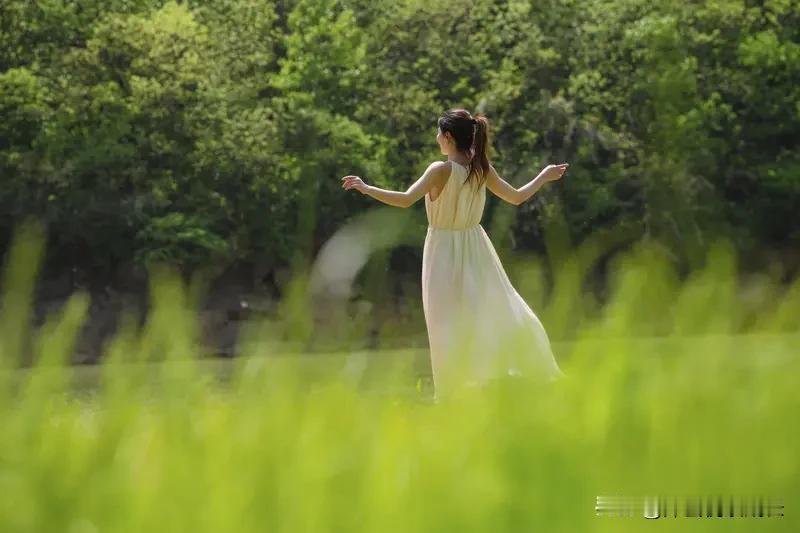 中年真相：没权没利，连朋友都成了奢侈品混到中年才懂，成年人的社交，全是价值