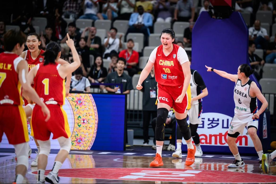 日本球迷热议2米26张子宇亚洲杯开赛后，张子宇关注度很高，2米26这在NBA都