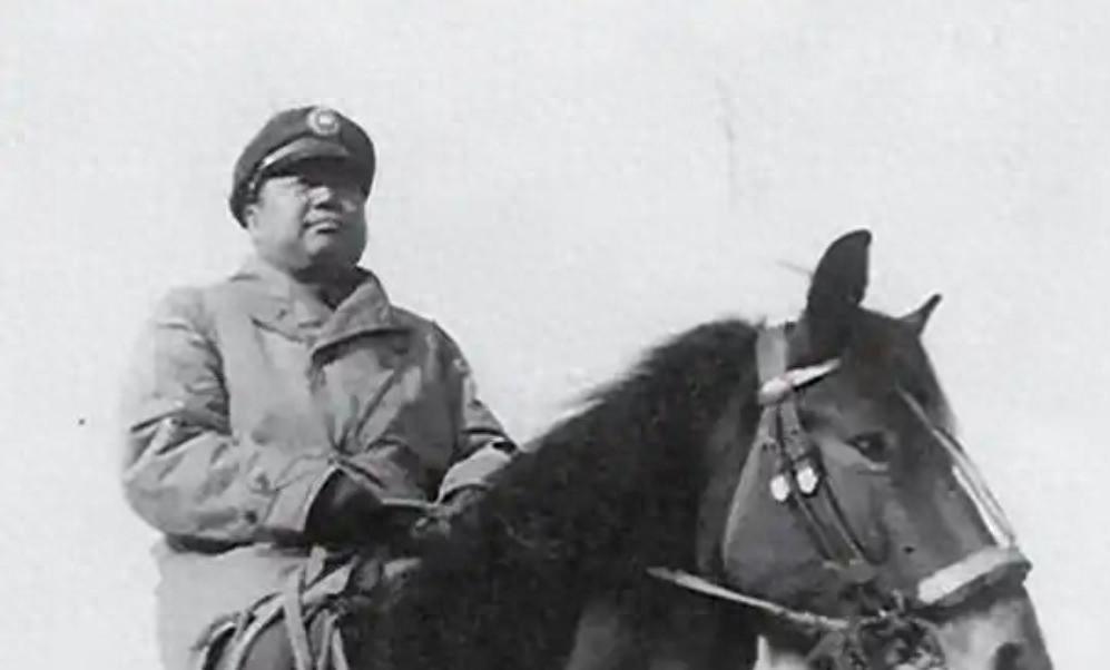 关麟征写信向徐向前询问：当年在战场上把我打得丢盔卸甲的那位同学，现在的情况还好吗