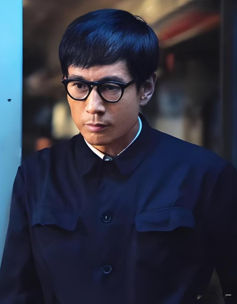 可怜之人必有可恨之处，就《重器》成泰燊演的秦志高，明明在大学期间就已经有