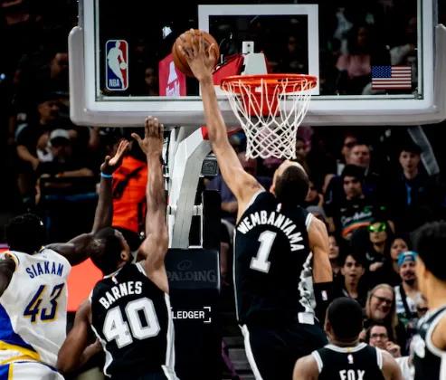 五连胜势如破竹！马刺豪取21胜2负，西部第二挑战热火灰熊勇士等强敌