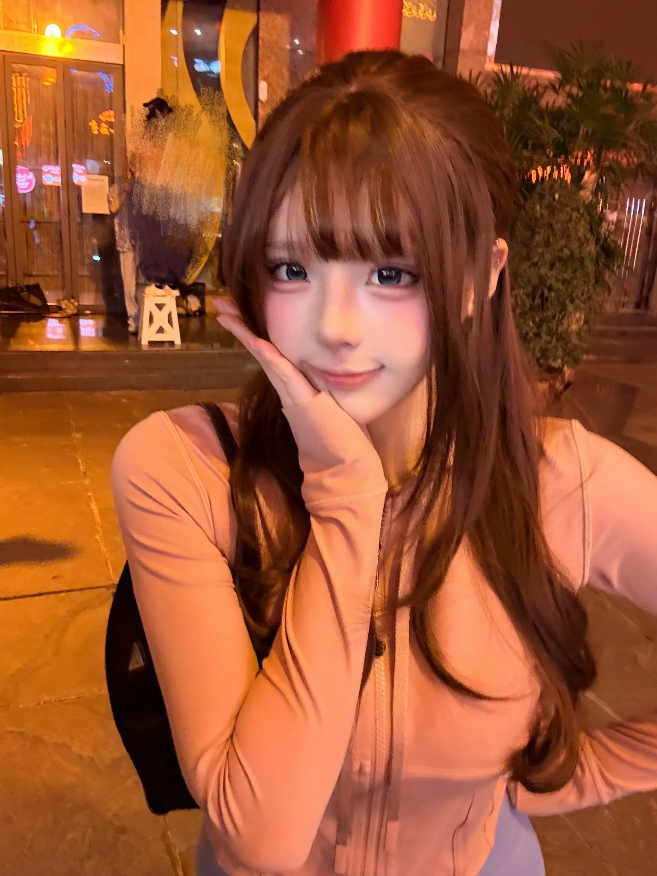 (｡- .•)出来玩啦。
