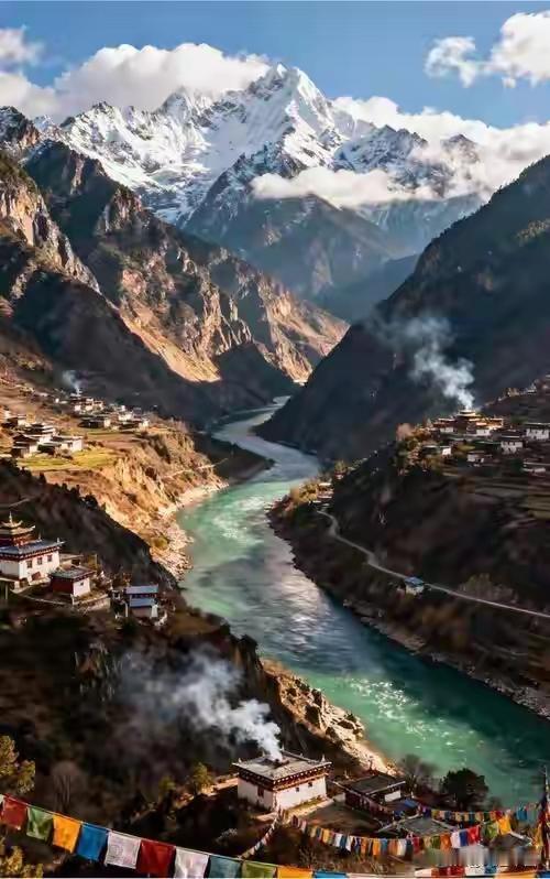 7个世界自然遗产地，塞进18个5A景区。这哪是凑热闹，是西南人在跟山水较劲。