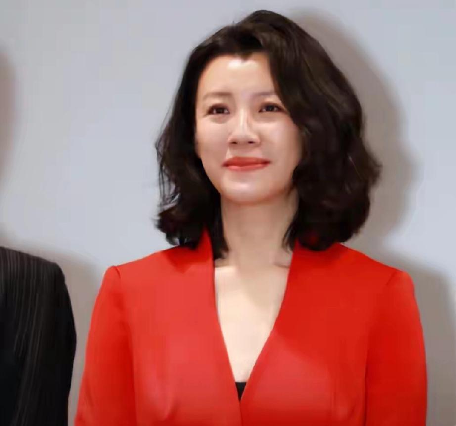 被导演抛弃后闪婚圈外人，52岁刘琳终获圆满刘琳凭王大娘子、江德