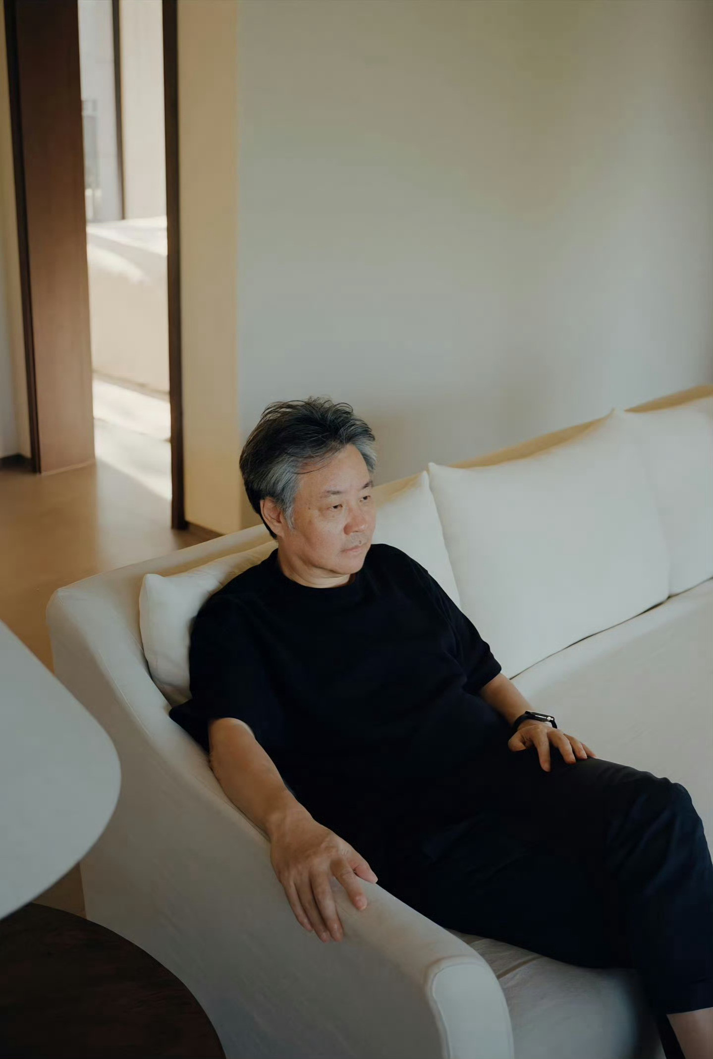 余华推荐过的书你读过几本当代文学迷必藏清单，余华推荐的书籍，涵盖现实、成长、人