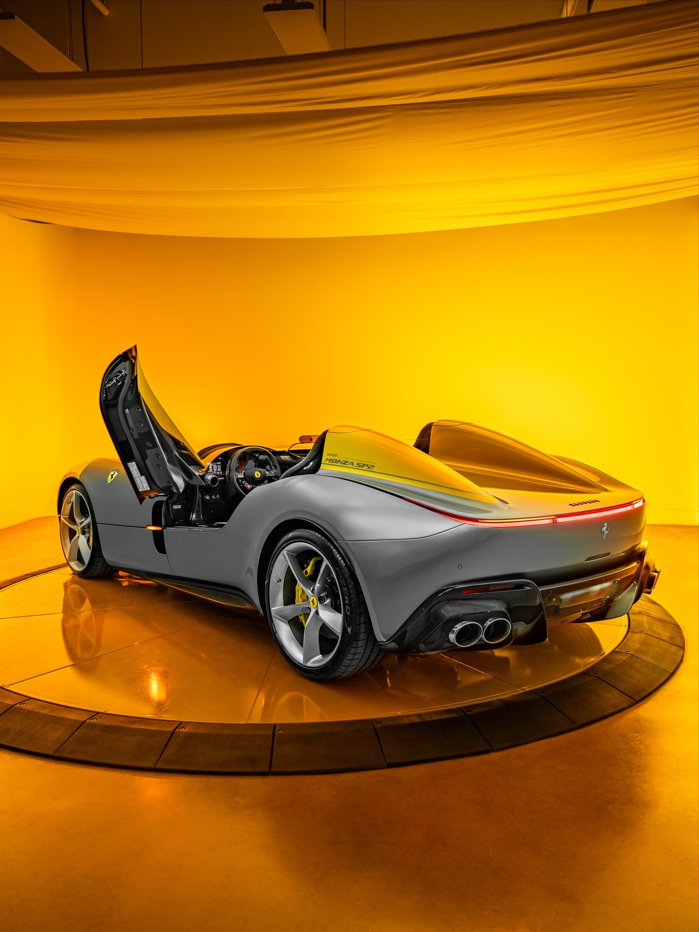 法拉利，MonzaSP2真的是个标志性的存在。作为法拉利“Icona”系列限