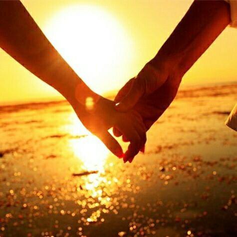 真正爱你的人，舍不得不联系爱里最直白的答案：真正在乎你的人，从不会让你长时