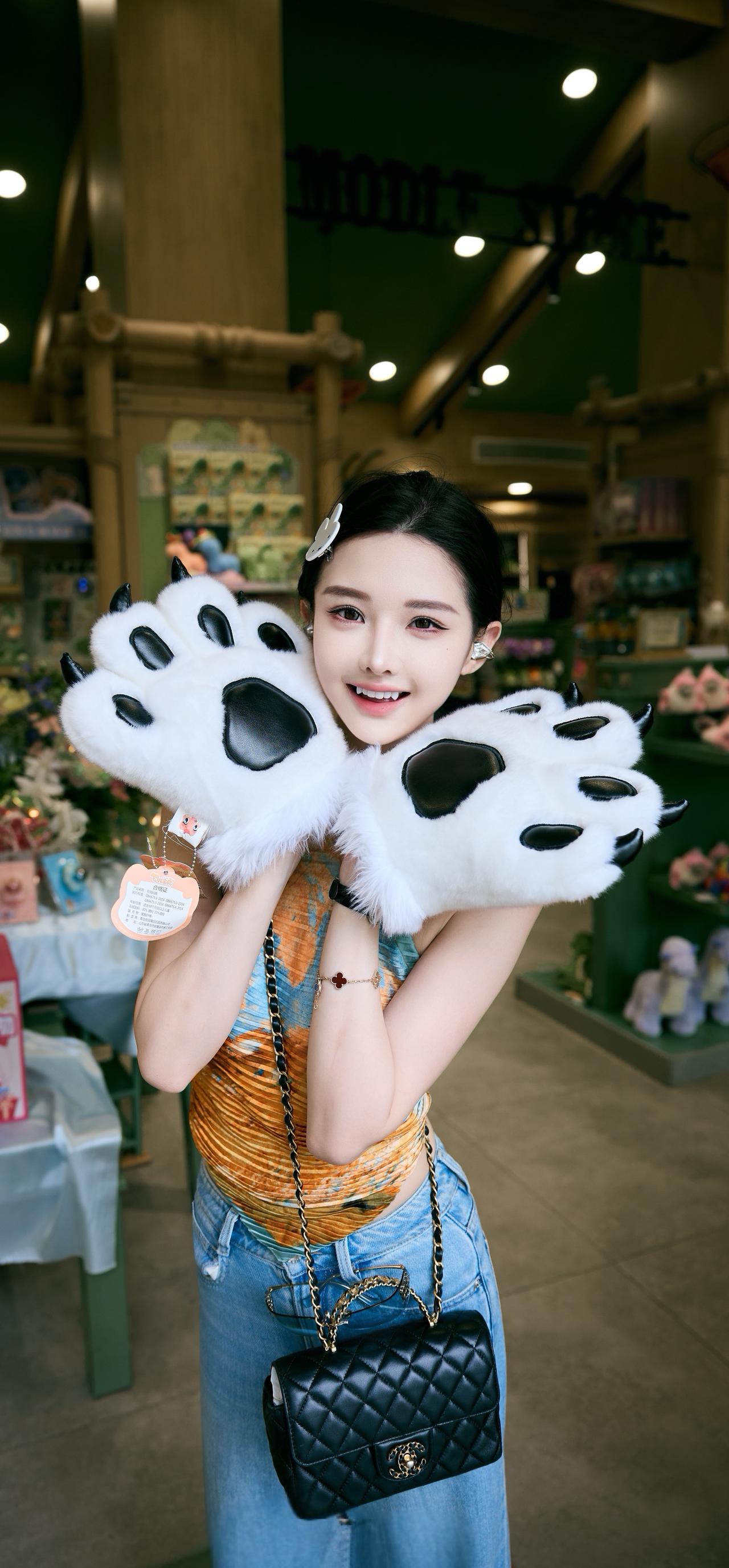 📍江苏常州·中华恐龙园，有个小虎牙🐯😘公园随拍