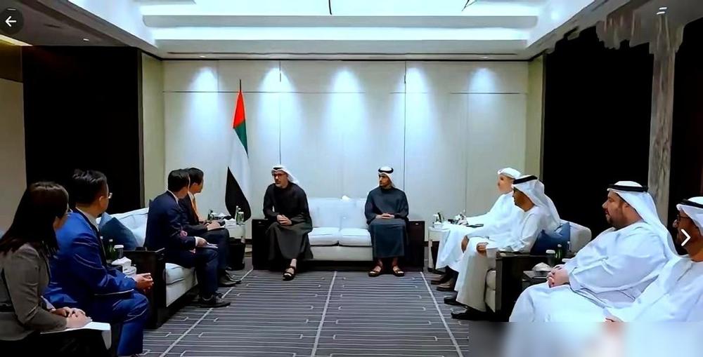 很多人都搞不懂，阿布扎比王储哈立德，为什么非要加个“阿布扎比”的前缀？真不是