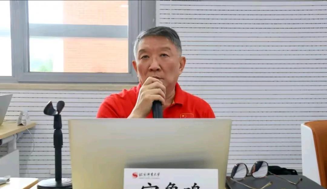 协重磅决定：女篮再次集训，球迷：这4人不抛弃集训半年也无用若不改变执教理念把真