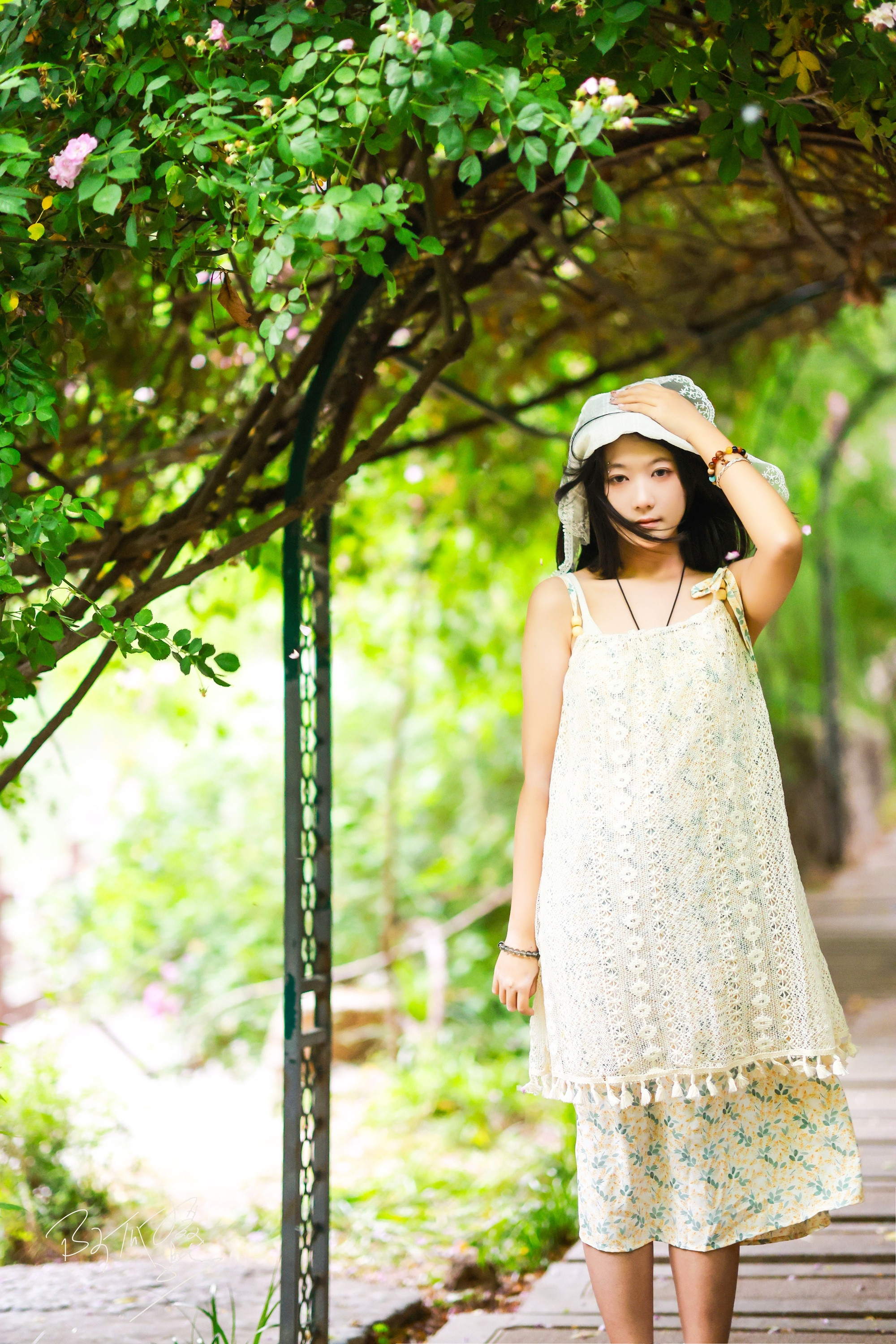 夏意渐满，人间温柔恰少年！少女写真写真约拍