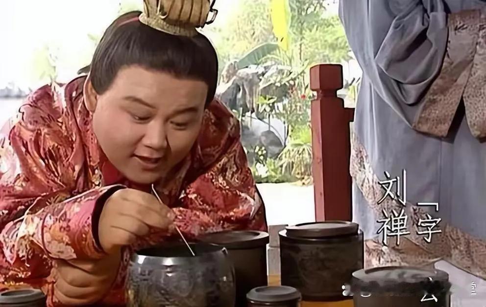 台海作战怎么打？这个嘛，诸葛丞相有啥高见？高见倒是有，不过，露底之前想到一个二战