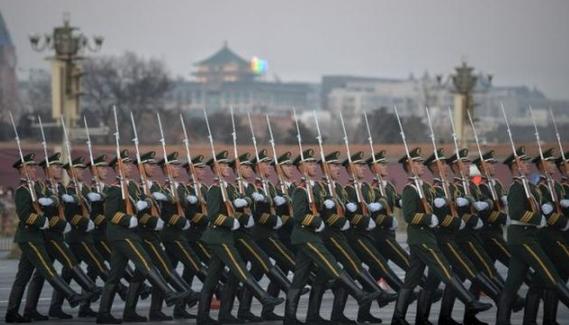 虽然如今中俄友谊越来越近，但中国对俄罗斯的信赖或许早就有了上限，绝对不会做到推心