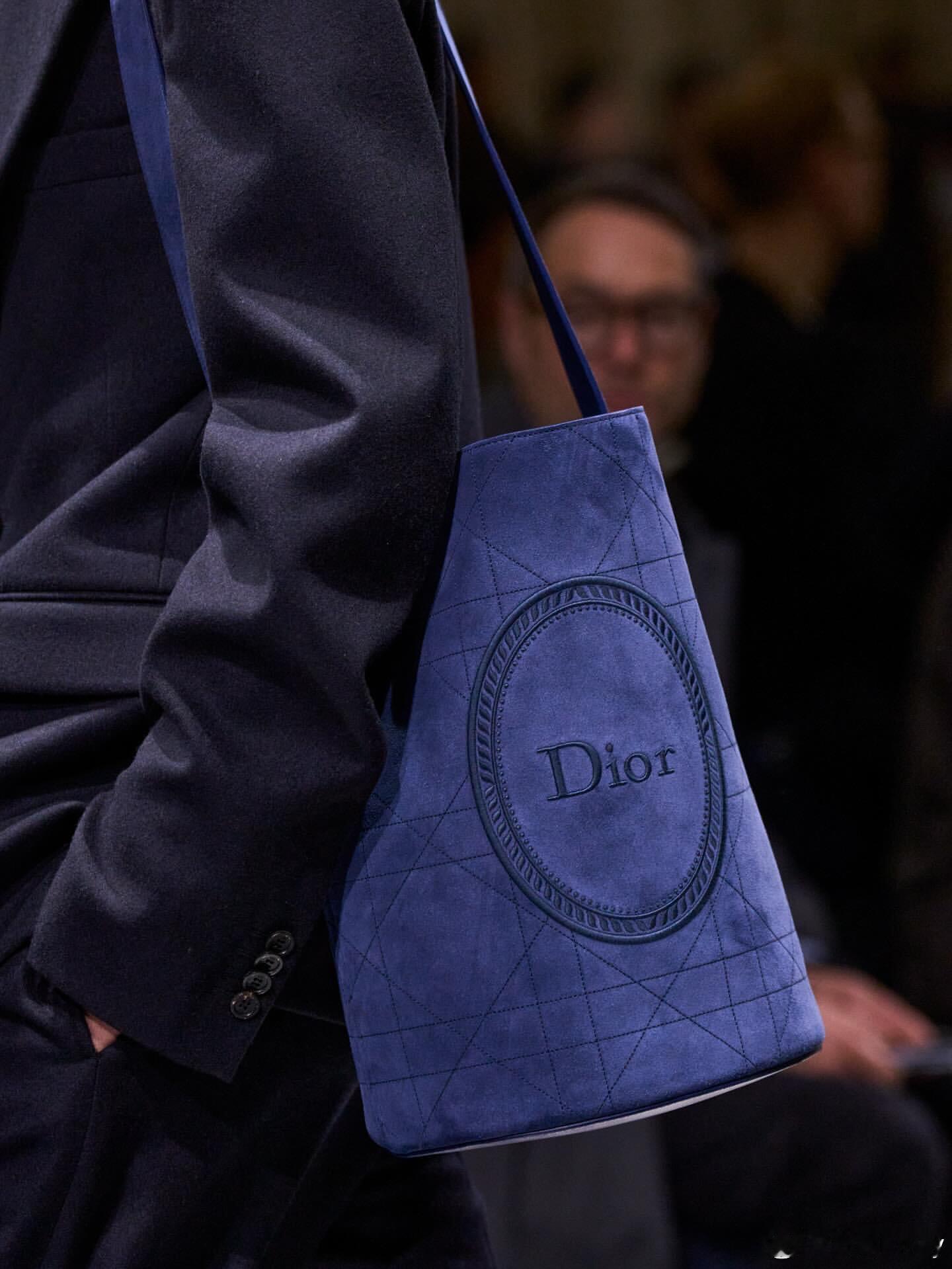 DIOR2026秋冬男装｜细节控：少年感老钱风DIOR2026秋冬男装系列的灵