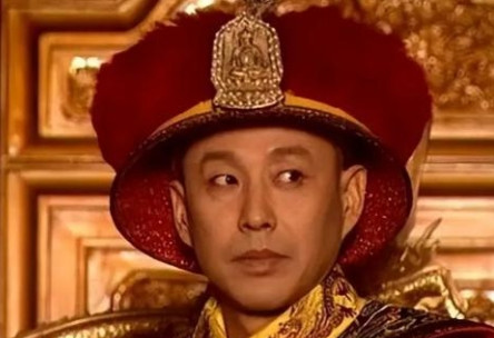 当年，导演刘大印筹拍《康熙王朝》，投资方坚持要用焦晃饰演康熙，但刘大印不同意，说