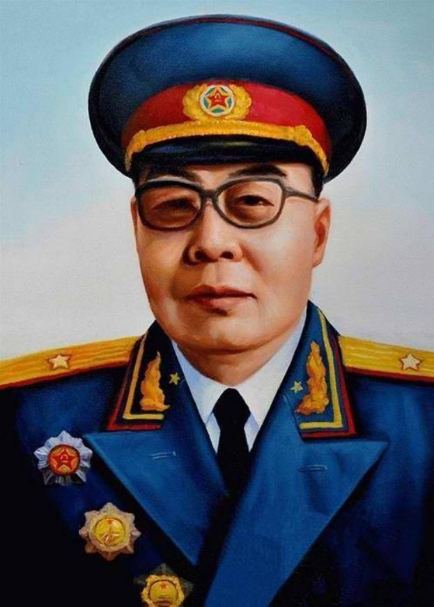 1953年，开国少将王扶之回家乡探亲，一位好心车夫载了他一程，两人边走边聊，到家