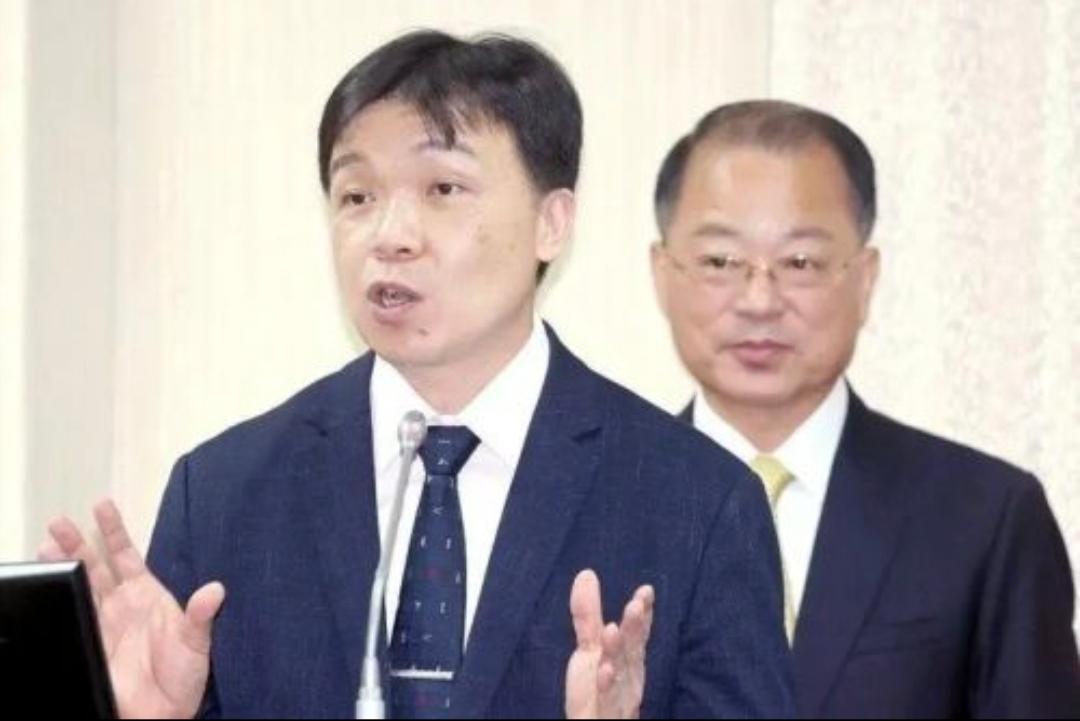 纽约时报中文网今晚（6月1日晚）写道：“台湾共有26.1万名中国移民，其中大多为