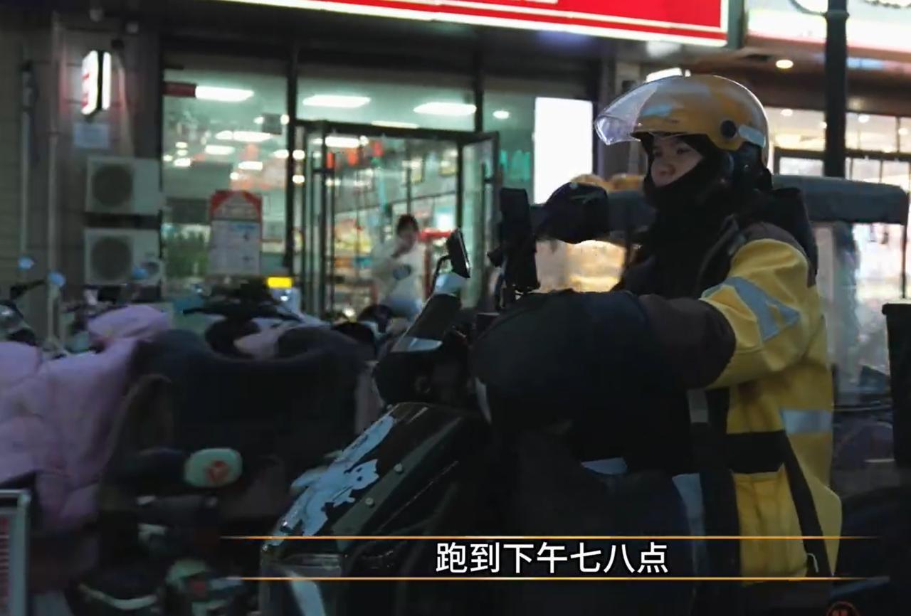 为母则刚！河南，一名4岁女童确诊白血病，为了凑齐80万的手术费，孩子的母亲选择每