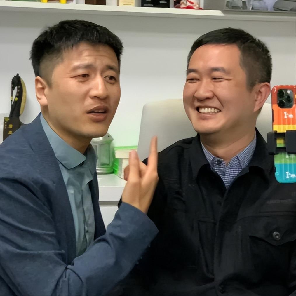 我简单查了一下张雪峰，不查不知道，查了才发现，他这一生，其实输在了一件事