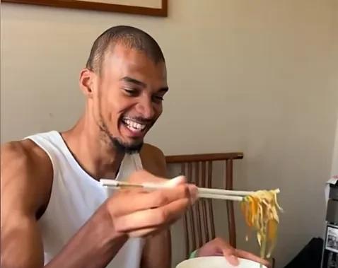真吃素呀，NBA巨星无商业来华第一人！每年休赛期都会有很多NBA的球星来中国行
