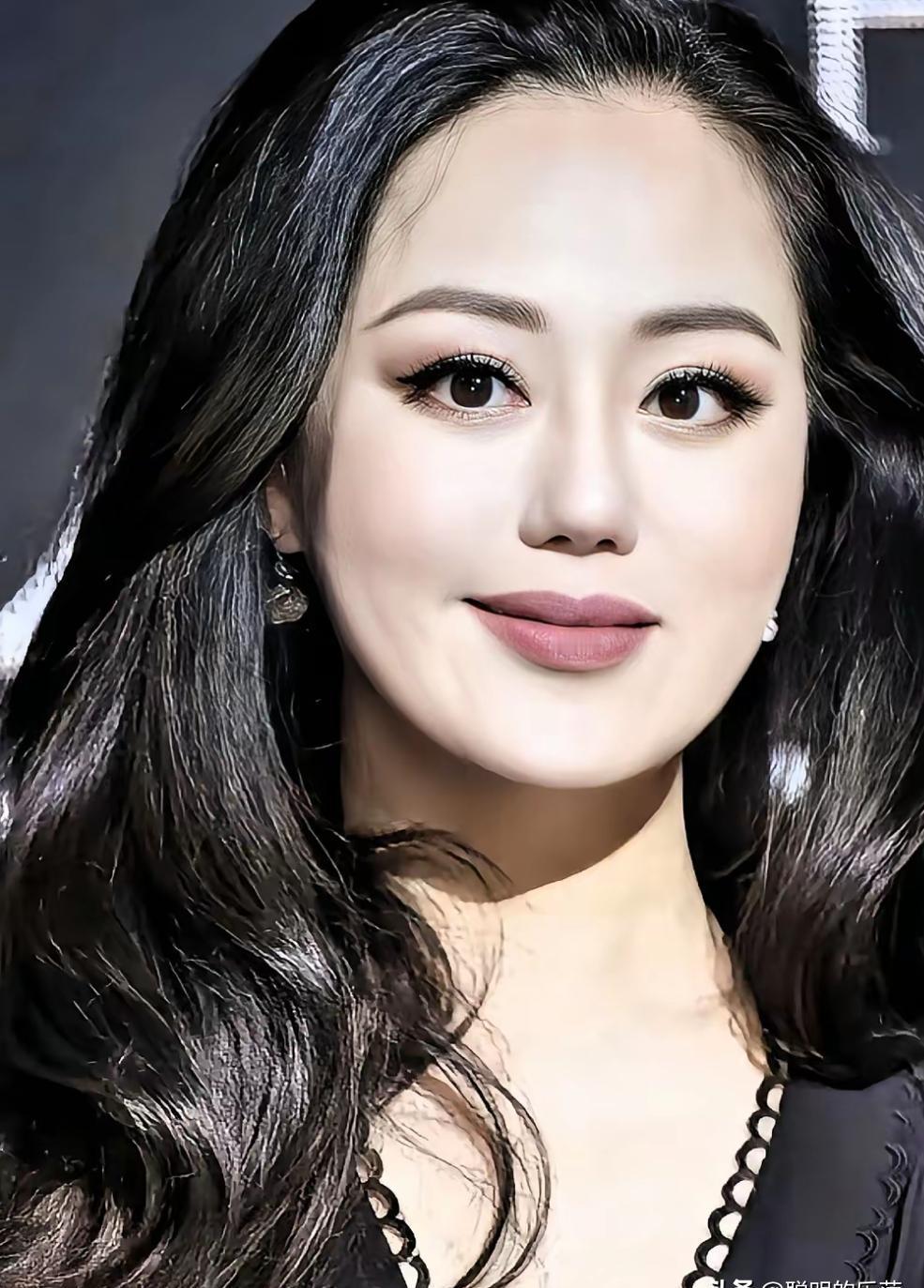 【豪门射手与草根后卫的终极不匹配，破产是早就写好的剧本。】章小蕙的消费是场均