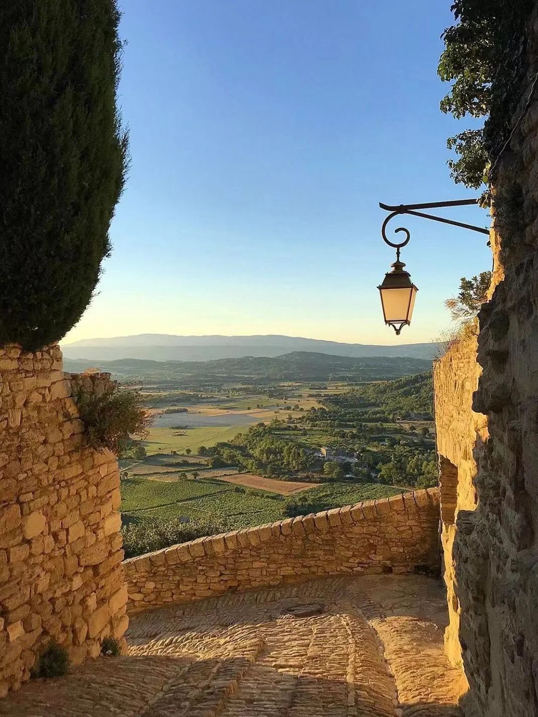 法国旅行🇫🇷普罗旺斯 南法天空之城小镇