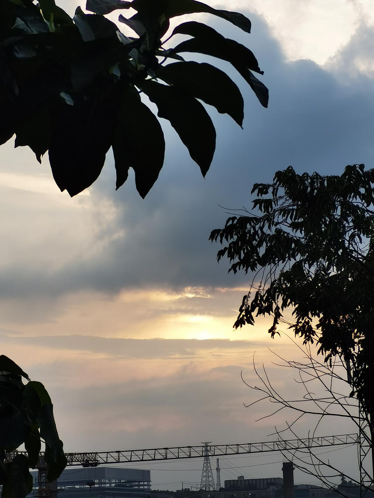 别犟，普通人真干不过公司！53岁，已经退休，因为退休金太少，又在原单位返聘了两年