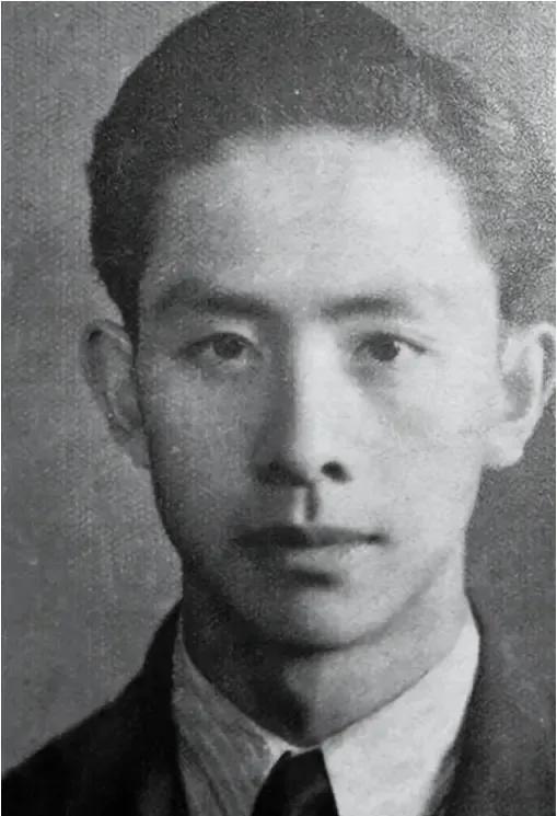 1948年，盛超群被捕，为了保命，他主动交代了一份12人的名单。谁都没想到，