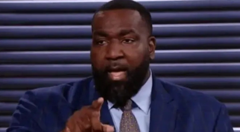 又伤了！帕金斯谈文班亚马受伤：“我真担心文班亚马会成为下一个锡安。”“他