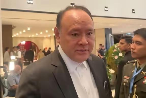 刚拿到援助就翻脸！菲防长公然发表极端忘恩负义言论！5月30日，第23届新加坡香格