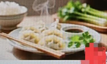 想要身体越来越健康，吃对食物很关键。全谷物得安排上，像燕麦、糙米，富含纤维、维生