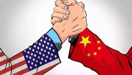 中美这两年把全世界都给弄傻眼了！以前中国说话很谨慎，总是小心翼翼。小国家们找中