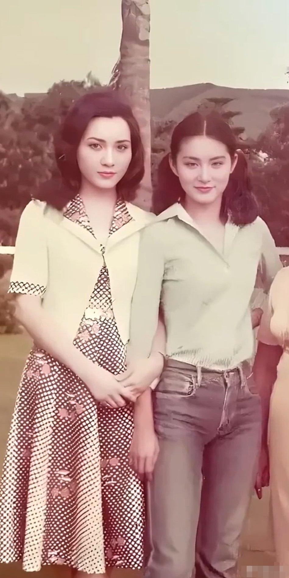 被这母女俩惊艳到了！你能认出妈妈是谁吗？