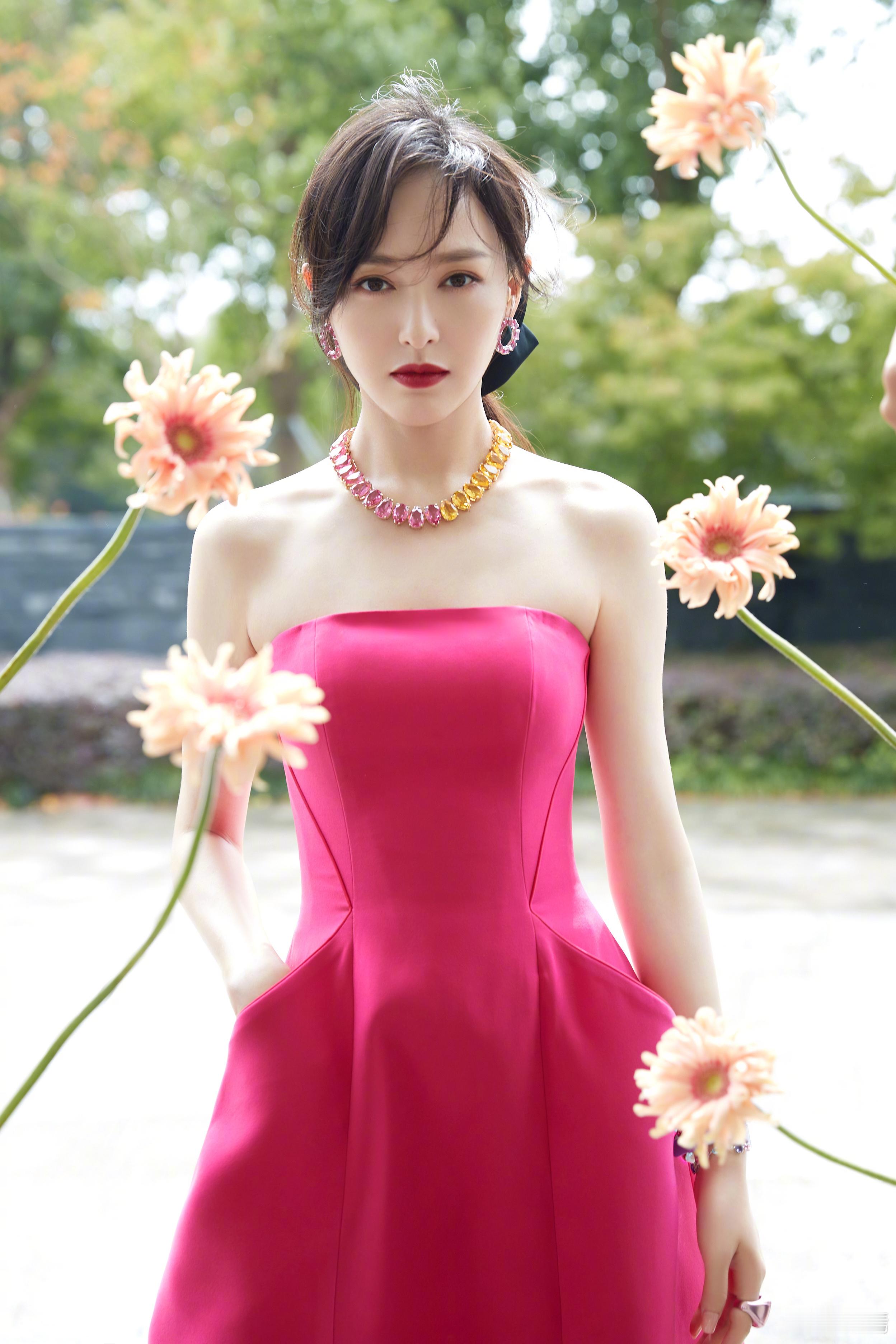 👠唐嫣我将持续关注这个林展翘唐嫣演技