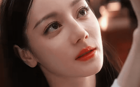 《枭起青壤》致敬最最伟大的暧昧期！田导你实在太会拍暧昧了，特别是湿发炎拓滴在阿罗