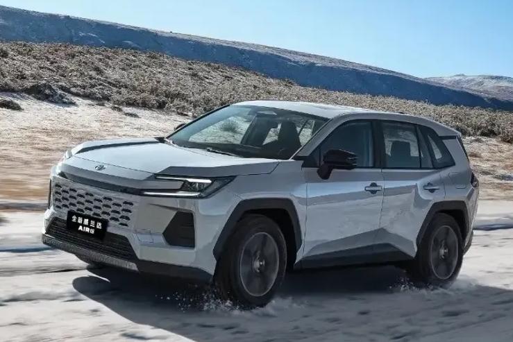 “抢金子”不如抢一款保值的车—丰田威兰达AIR版。因为金子的价格已经相当高了，而