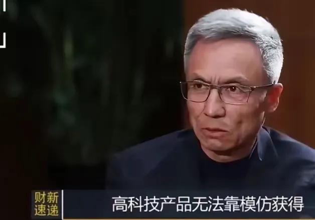 对社会没有任何价值、贡献，却整天一副对自己民族百般挖苦、讥讽，苦大仇深的嘴脸！