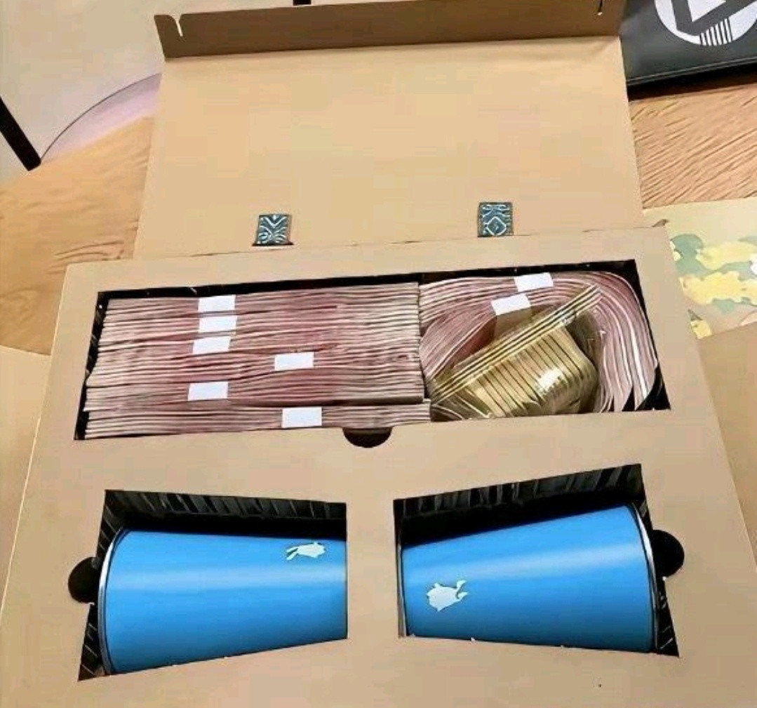 别人送领导的东西领导转手送我了，这种情况我需要还给领导吗？