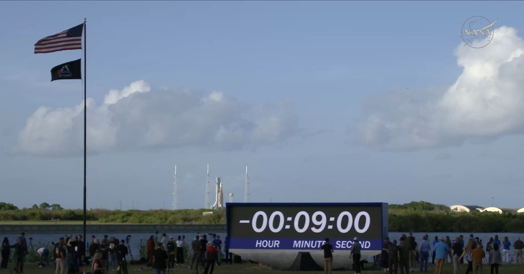 阿尔忒弥斯2号还有9分钟！即将发射！