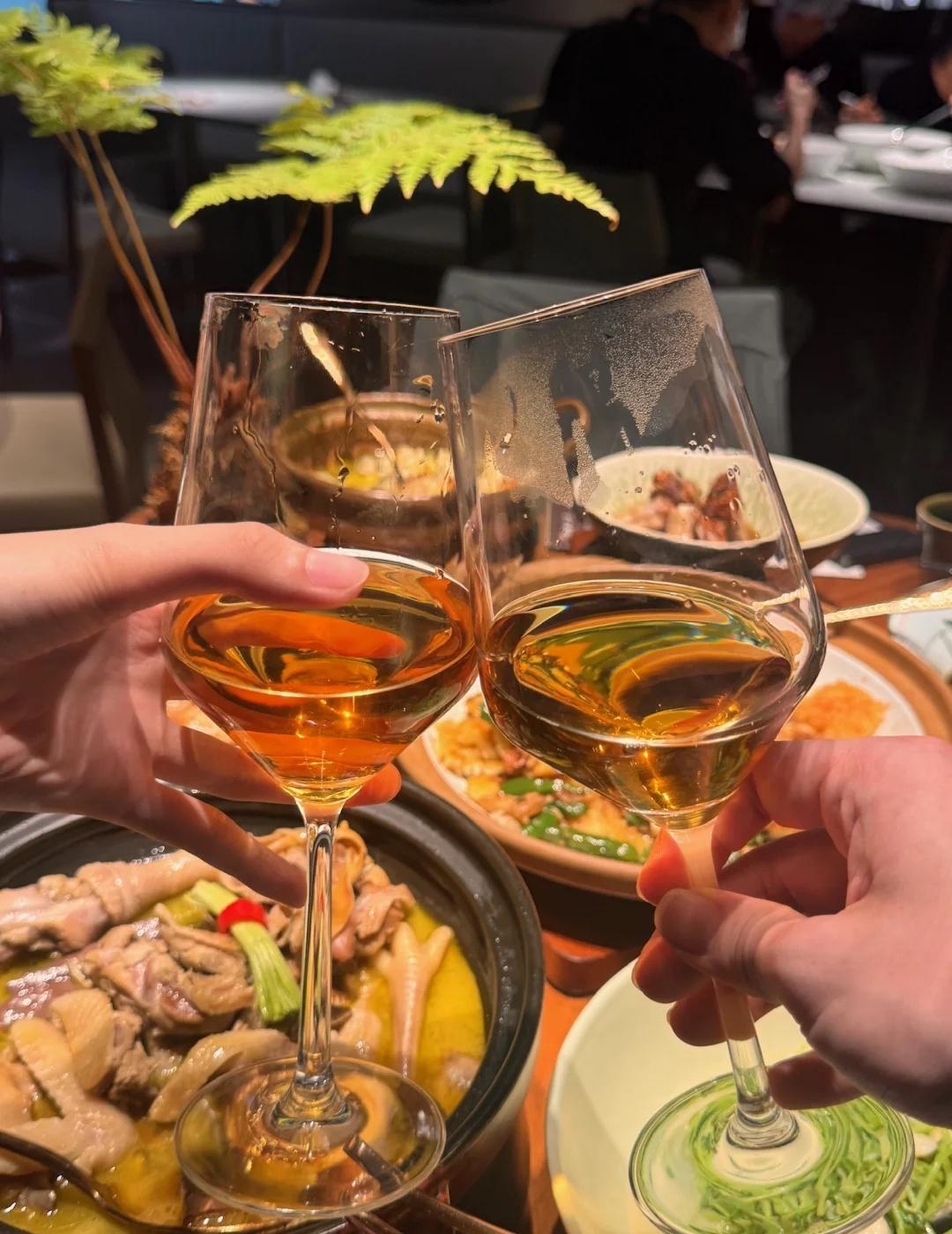 广州约会餐厅！被湘式fine dining狠狠拿捏谁懂啊家人们！！在天河挖到一