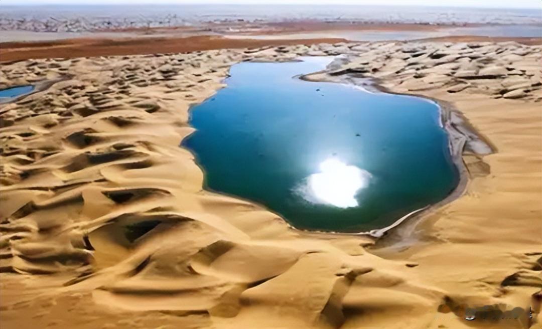 那个曾被美国地质专家惊呼为“令人不安”的发现，与其说是地理上的恐慌，不如说是某种