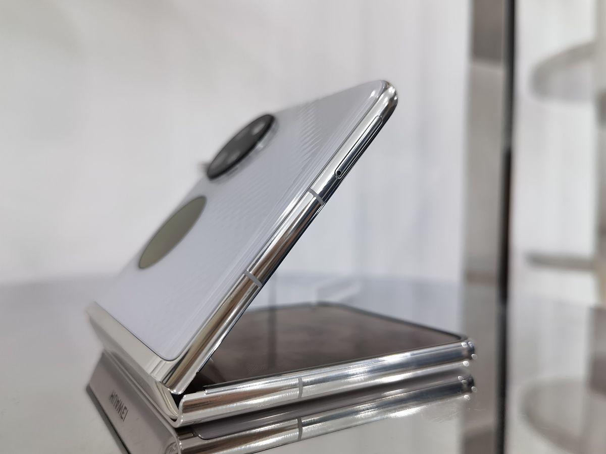 改赛道了！华为PuraX2重新定义小折叠主力机小折叠只配当备用机？外屏鸡