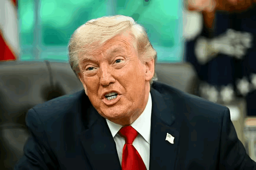 特朗普并没有真的不管乌克兰。他一边告诉普京要尽快结束战争，一边还在继续为乌克兰提