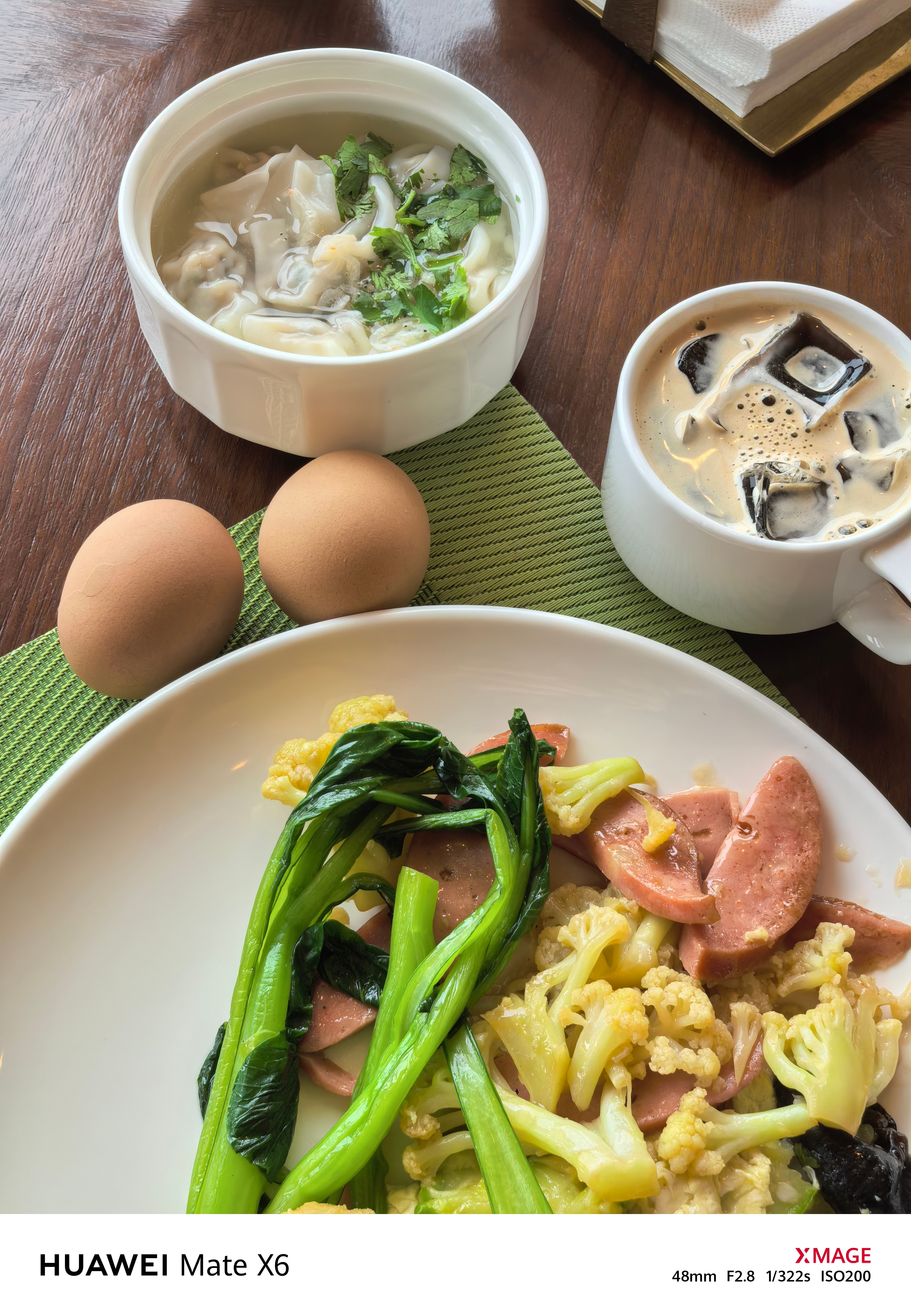 早起必须垫一口去码头整碗野馄饨吃吃​​​