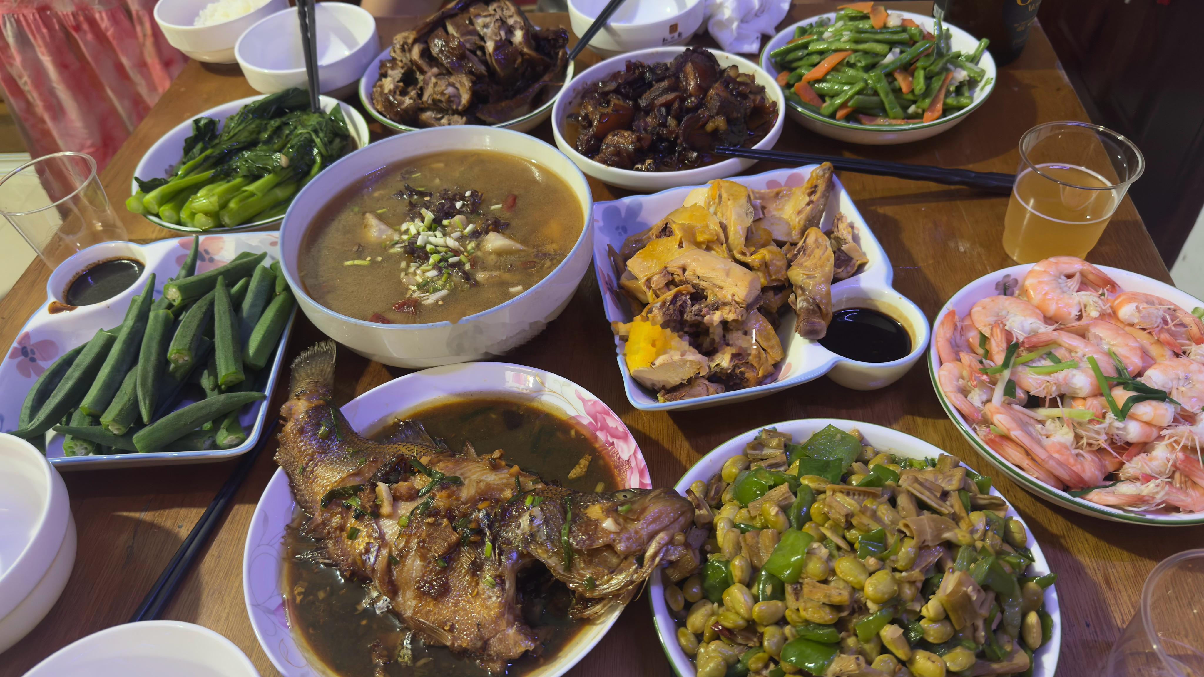 丰盛的晚餐杭州·西湖风景名胜区